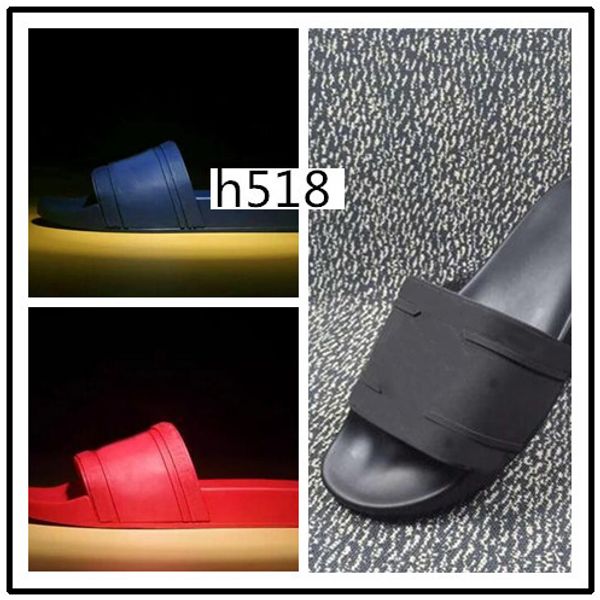 men women medusa pool slides with embossed medusa head rubberised slip-on rubber pvc sandals slippers with boxs size 41, Black
men women medusa pool slides with embossed medusa head rubberised slip-on rubber pvc sandals slippers with boxs size 41, Black