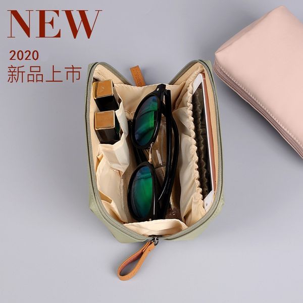 2020 new ladies cosmetic bag fashion simple clutch bag convenient simple korean travel cosmetic women
2020 new ladies cosmetic bag fashion simple clutch bag convenient simple korean travel cosmetic women