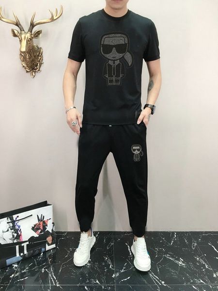 2019 men's suit spring new suit male fashion printing fat plus size casual two-piece men's long sleeve tracksuits trousers d24, Gray
2019 men's suit spring new suit male fashion printing fat plus size casual two-piece men's long sleeve tracksuits trousers d24, Gray