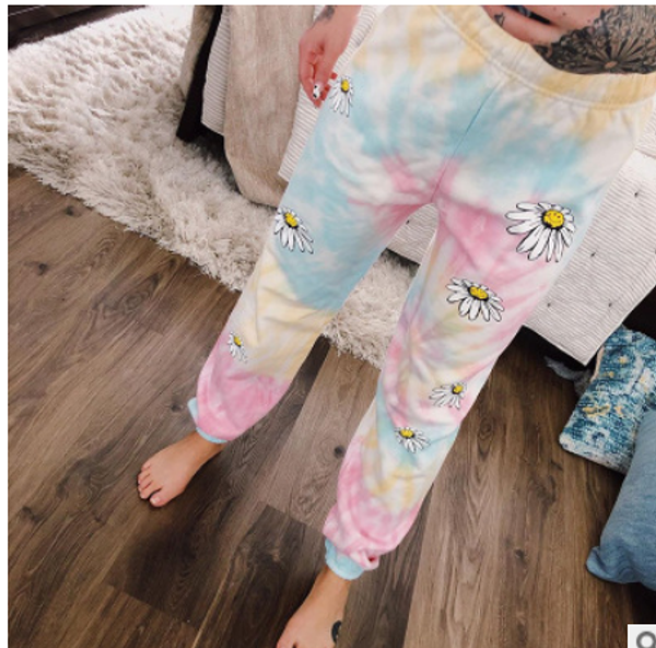 trendy women clothes high waist flower print summer polyester casual pants one pieces, Black;white
trendy women clothes high waist flower print summer polyester casual pants one pieces, Black;white
