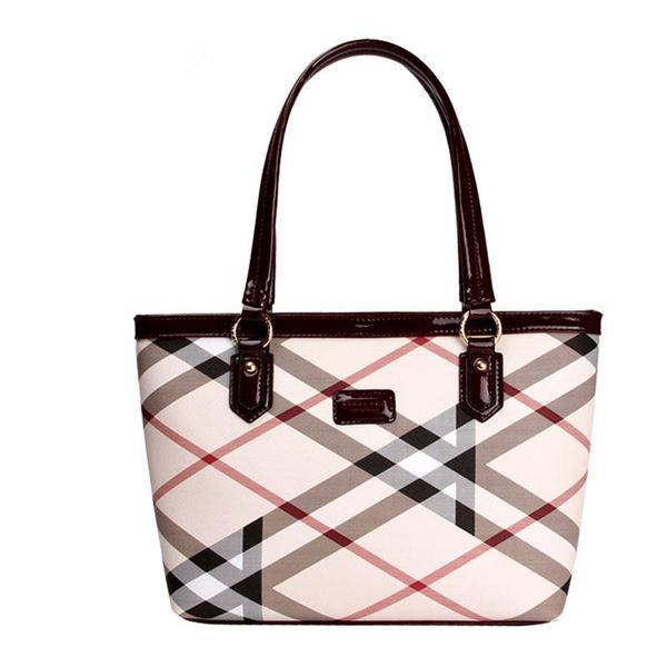 vendors stand luxury women clutch bags travel duffel bag womens luggage bucket type black shoulder tote bag pvc shopping bag
vendors stand luxury women clutch bags travel duffel bag womens luggage bucket type black shoulder tote bag pvc shopping bag