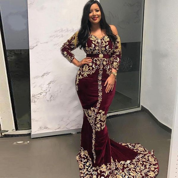 2020 long plus size burgundy muslim evening gowns gold lace arabic african prom dresses formal party dress, Black
2020 long plus size burgundy muslim evening gowns gold lace arabic african prom dresses formal party dress, Black