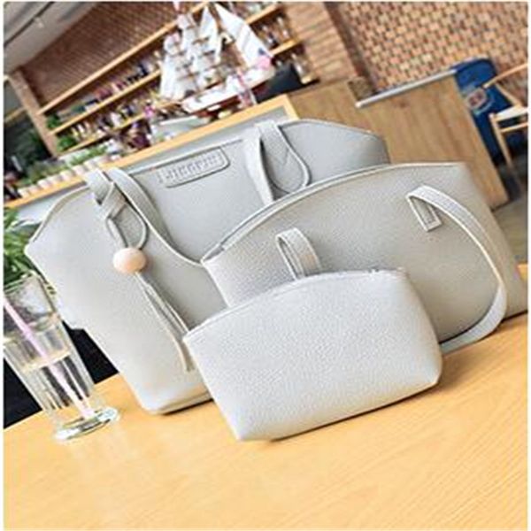 3ps shoulder bags womens large capacity messenger bag solid color woman handbag fashion female fringed wooden bead bags
3ps shoulder bags womens large capacity messenger bag solid color woman handbag fashion female fringed wooden bead bags