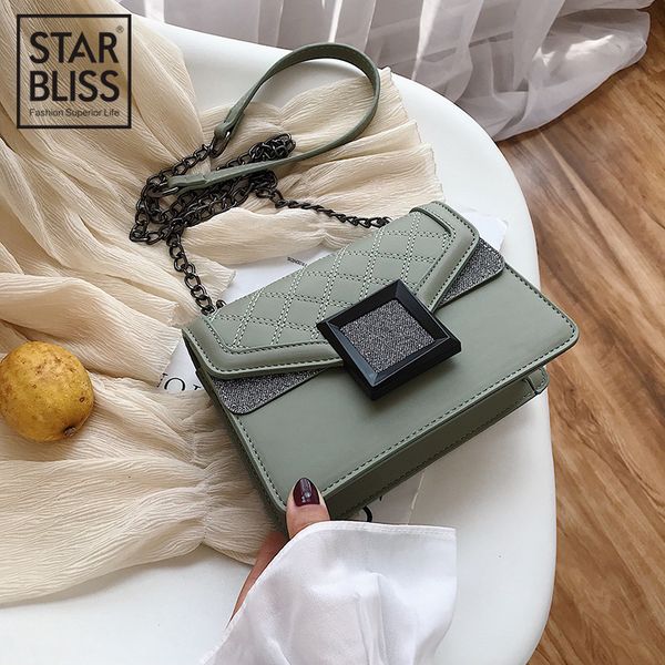 fashion plaid metal lock single shoulder messenger flap bag pu leather business casual wild chain small square bag mobile phone
fashion plaid metal lock single shoulder messenger flap bag pu leather business casual wild chain small square bag mobile phone