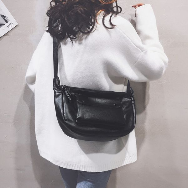 2020 new shoulder bag women's casual fashion korean version retro messenger bag simple lady
2020 new shoulder bag women's casual fashion korean version retro messenger bag simple lady