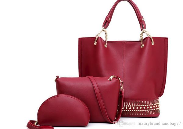 2019 tide elegant temperament ladies rivet hand shoulder diagonal scorpion mother bag three-piece
2019 tide elegant temperament ladies rivet hand shoulder diagonal scorpion mother bag three-piece