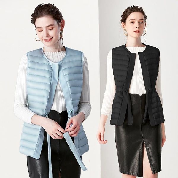 2019 women o-neck sleeveless warm ultra light down vest winter round collar coat waistcoat, Black;white
2019 women o-neck sleeveless warm ultra light down vest winter round collar coat waistcoat, Black;white