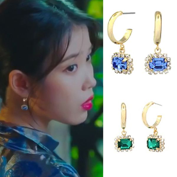 new korean tv star colorful square crystal elegant personality earrings shiny rhinestone oorbellen for women girls jewelry, Golden;silver
new korean tv star colorful square crystal elegant personality earrings shiny rhinestone oorbellen for women girls jewelry, Golden;silver