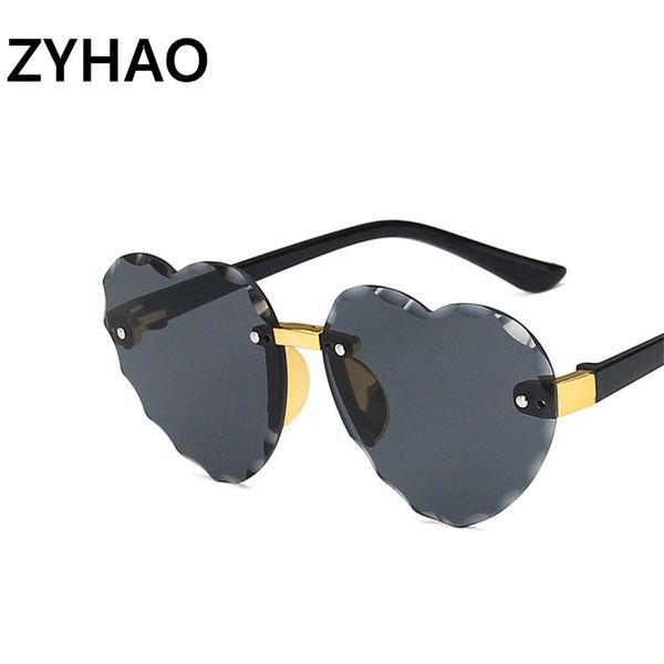 2020 kids fashion frameless children love sunglasses child trimmed heart marine lens sun glasses girls boys oculos masculino, White;black
2020 kids fashion frameless children love sunglasses child trimmed heart marine lens sun glasses girls boys oculos masculino, White;black