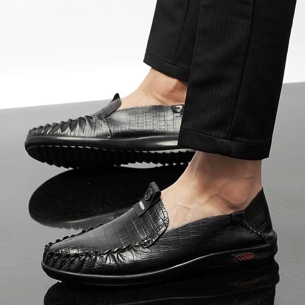 fashion men's shoes slip on casual loafers breathable man shoe genuine leather platform white black shoes for men moccasins
fashion men's shoes slip on casual loafers breathable man shoe genuine leather platform white black shoes for men moccasins
