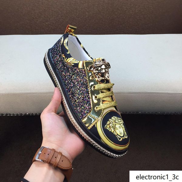 2019rq new men s casual sneakers, high-men s outdoor travel sneakers, fast delivery with original box packaging
2019rq new men s casual sneakers, high-men s outdoor travel sneakers, fast delivery with original box packaging