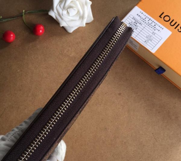 handbag quality wholesale, fine workmanship.waist bag slant back one shoulder leather lady's superior lizard grain cowhide
handbag quality wholesale, fine workmanship.waist bag slant back one shoulder leather lady's superior lizard grain cowhide
