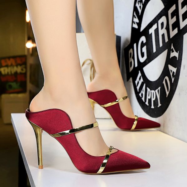 shoes hollow women pumps fashion wedding shoes gold silver high heels women shoes kitten heels women stiletto slippers, Black
shoes hollow women pumps fashion wedding shoes gold silver high heels women shoes kitten heels women stiletto slippers, Black