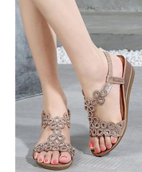 2019 women's sandals in summer with new style slope heel middle heel @2429, Black
2019 women's sandals in summer with new style slope heel middle heel @2429, Black