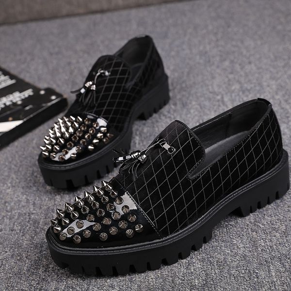 men casual party nightclub dresses cow leather shoes slip-on tassels shoe black platform rivets loafers zapatos de hombre sneake
men casual party nightclub dresses cow leather shoes slip-on tassels shoe black platform rivets loafers zapatos de hombre sneake