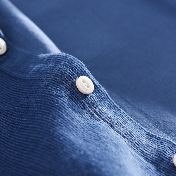wholesale-men's long sleeve standard-fit solid corduroy cotton shirt single patch pocket casual blue workwear button-down dress shirts, White;black
wholesale-men's long sleeve standard-fit solid corduroy cotton shirt single patch pocket casual blue workwear button-down dress shirts, White;black