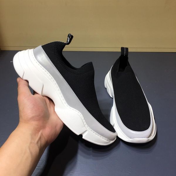 new luxury designer sneaker men's casual shoes canvs mesh pointed running shoes outdoor thick bottom sports shoelace box 38-44, Black
new luxury designer sneaker men's casual shoes canvs mesh pointed running shoes outdoor thick bottom sports shoelace box 38-44, Black
