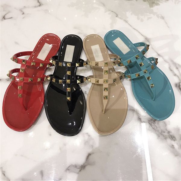 runway 2020 summer rivet flat shoes women jelly slippers round toe ladies new beach sandals slides shoes, Black
runway 2020 summer rivet flat shoes women jelly slippers round toe ladies new beach sandals slides shoes, Black