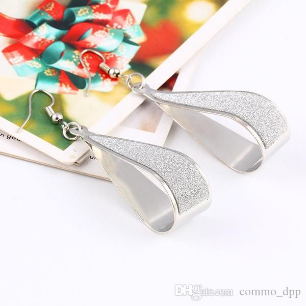 european&american rock nightclub long dangle earrings water drop chandelier earrings imitation diamond for women ladies wedding jewelry, Silver
european&american rock nightclub long dangle earrings water drop chandelier earrings imitation diamond for women ladies wedding jewelry, Silver