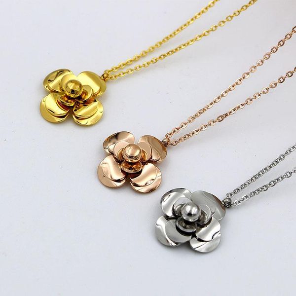 wholesale camellia pendant necklace women female fashion necklace rose gold plated flowers chain pendants titanium jewelry gift, Silver
wholesale camellia pendant necklace women female fashion necklace rose gold plated flowers chain pendants titanium jewelry gift, Silver