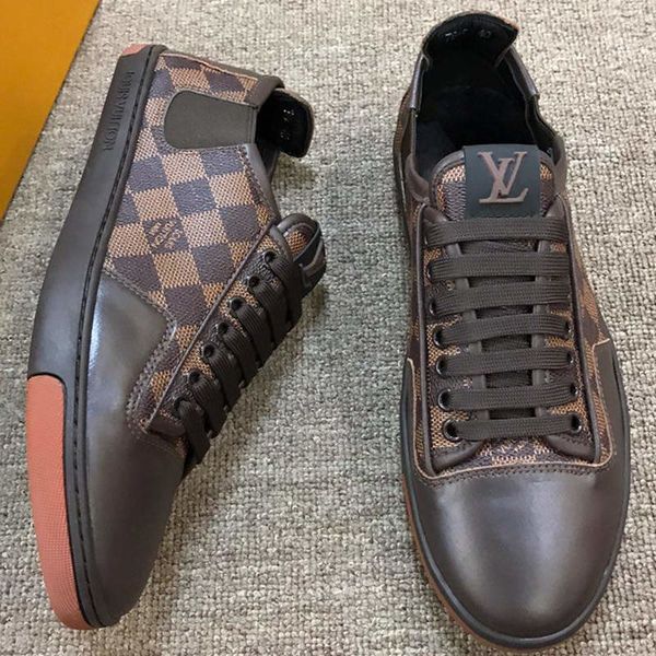 fashion trend man casual shoes luxury designer sneaker real leather race runner shoes outdoors trainers with box us38-45
fashion trend man casual shoes luxury designer sneaker real leather race runner shoes outdoors trainers with box us38-45