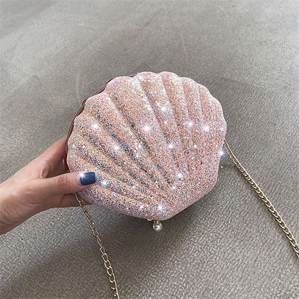 блесток оболочки женские сумки на ремне цепи crossbody сумка жемчужина молния messager сумка блестящая леди летние кошельки небольшой мешок
блесток оболочки женские сумки на ремне цепи crossbody сумка жемчужина молния messager сумка блестящая леди летние кошельки небольшой мешок
