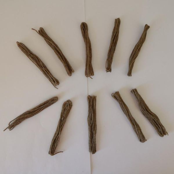 10pcs/lot 100% organic wick dipped beeswax 1.2mm 4.5ft bundle, twine, string, cord, Black;white
10pcs/lot 100% organic wick dipped beeswax 1.2mm 4.5ft bundle, twine, string, cord, Black;white