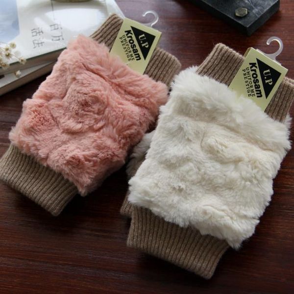 fashion- and thick inner cotton knitting wool lady warm autumn winter dew finger gloves five fingers gloves, Blue;gray
fashion- and thick inner cotton knitting wool lady warm autumn winter dew finger gloves five fingers gloves, Blue;gray