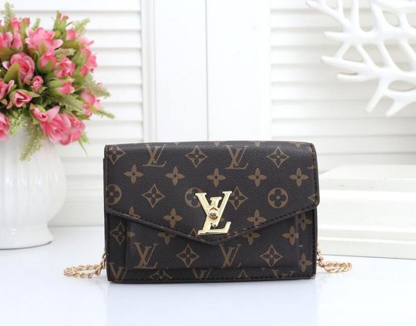 wholesale 2020 mikiken famous brand fashion single zipper luxury designer lady pu leather purse lady long purse
wholesale 2020 mikiken famous brand fashion single zipper luxury designer lady pu leather purse lady long purse