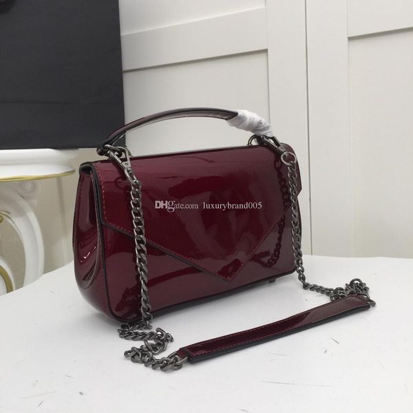 2019 fashion patent leather women handbags dress style luxury black women shoulder bag designer 66180 size 25x16x7cm
2019 fashion patent leather women handbags dress style luxury black women shoulder bag designer 66180 size 25x16x7cm