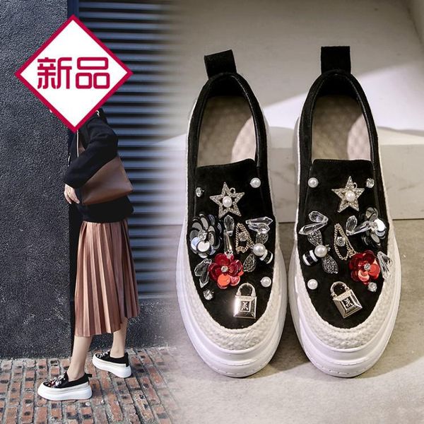 genuine leather loafers 2019 new style slip-on versatile loafers women's shoes man-made diamond flower thick bottomed platform s, Black
genuine leather loafers 2019 new style slip-on versatile loafers women's shoes man-made diamond flower thick bottomed platform s, Black