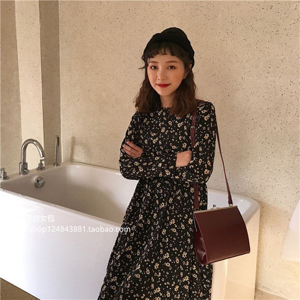 casual clip bag women messenger bag pu leather 2019 lady shoulder crossbody girls small square messenger
casual clip bag women messenger bag pu leather 2019 lady shoulder crossbody girls small square messenger