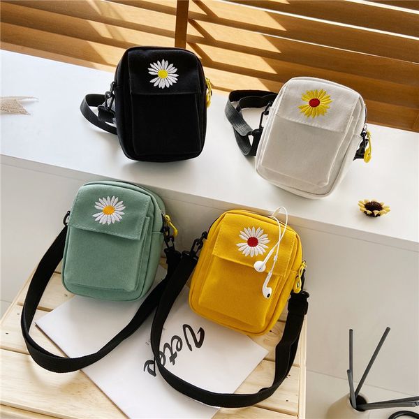 canvas bag female 2020 new fashion bag small daisy canvas shoulder korean version of the messenger
canvas bag female 2020 new fashion bag small daisy canvas shoulder korean version of the messenger