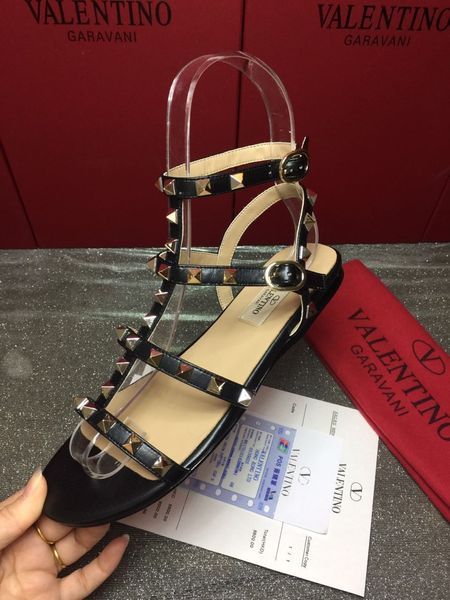 Sandálias shoes888999
Sandálias shoes888999