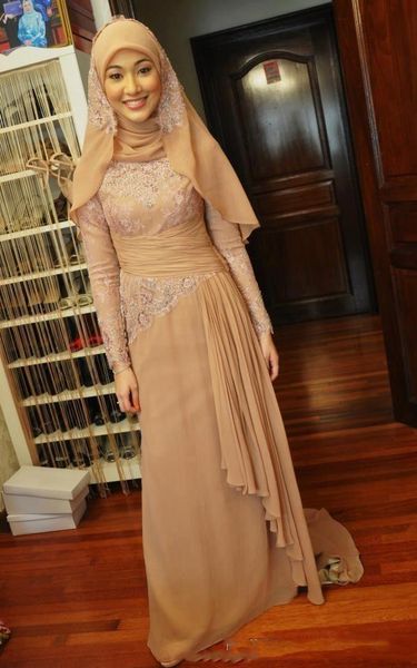 muslim arabic evening dresses with lace applique long sleeves prom dresses ruched chiffon african formal party gowns, Black;red
muslim arabic evening dresses with lace applique long sleeves prom dresses ruched chiffon african formal party gowns, Black;red
