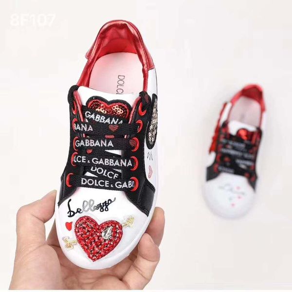 boy sneaker shoe white heart design kid run shoe for boy girl dress girl shoe leather basketball sneaker eu 26-35, Black
boy sneaker shoe white heart design kid run shoe for boy girl dress girl shoe leather basketball sneaker eu 26-35, Black