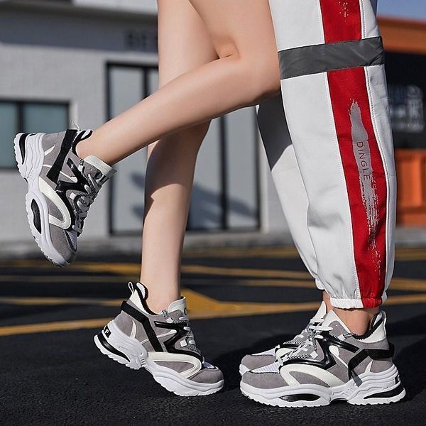 высокий топ запуск спортивной обуви весна осень новые дышащий мужчины кроссовки для бега трусцой walking спортивной обуви
высокий топ запуск спортивной обуви весна осень новые дышащий мужчины кроссовки для бега трусцой walking спортивной обуви