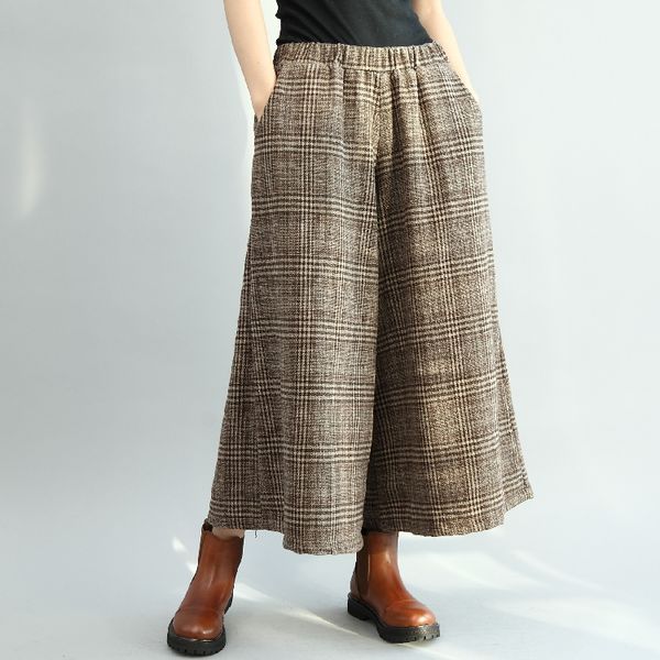autumn winter japanese plaid woolen wide leg pants trousers mori girl 2020, Black;white
autumn winter japanese plaid woolen wide leg pants trousers mori girl 2020, Black;white