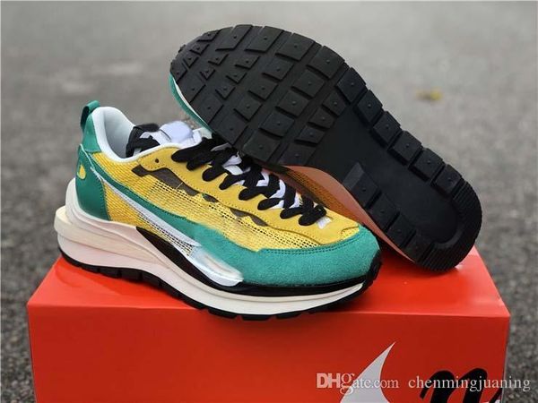 2020 est authentic sacai pegasus vaporfly sp men running shoes string black villain red neptune green man sneakers with original box
2020 est authentic sacai pegasus vaporfly sp men running shoes string black villain red neptune green man sneakers with original box