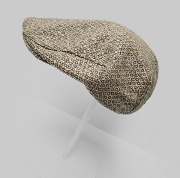 regular authentic khaki art small fresh retro british cap wide brim small face beret forward hat, Blue;gray
regular authentic khaki art small fresh retro british cap wide brim small face beret forward hat, Blue;gray