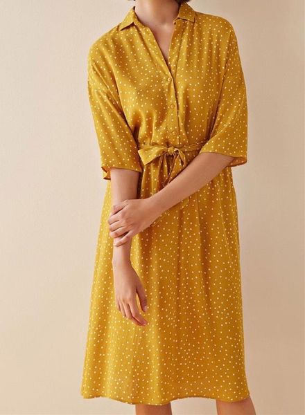 2020 spring-summer simple yellow polka dot short sleeve 100%viscose mini dress, Black;gray
2020 spring-summer simple yellow polka dot short sleeve 100%viscose mini dress, Black;gray