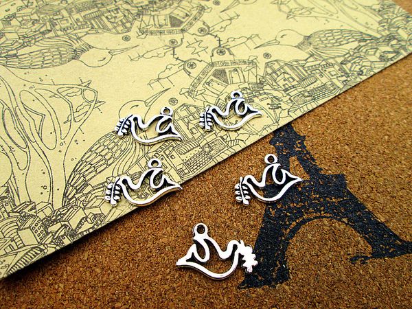 120pcs-peace charms, antique tibetan silver peace charms pendants 5x8mm, Bronze;silver
120pcs-peace charms, antique tibetan silver peace charms pendants 5x8mm, Bronze;silver
