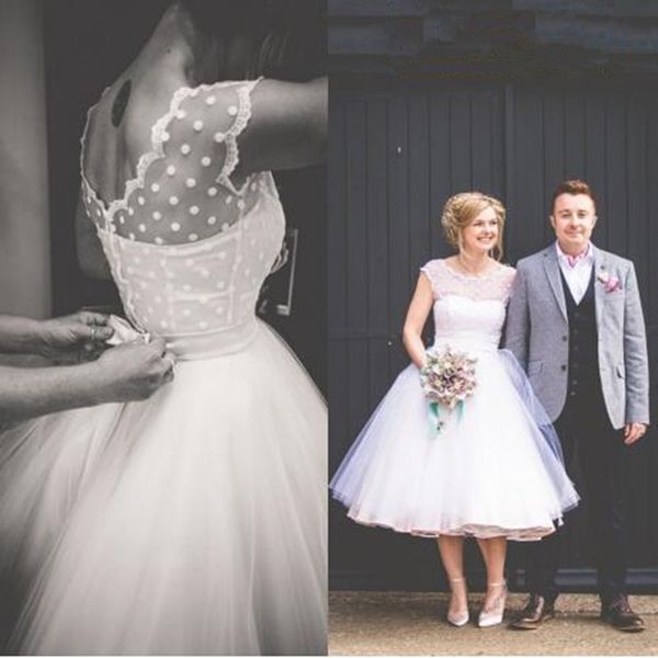 spring boho wedding dresses sheer cap sleeves tea length puffy tulle a line bridal gowns plus size de luxe robe de mariée, White
spring boho wedding dresses sheer cap sleeves tea length puffy tulle a line bridal gowns plus size de luxe robe de mariée, White