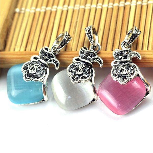 wholesale 10 pcs silver plated rhombus shape many colors cat eye stone pendant with rhinestone jewelry
wholesale 10 pcs silver plated rhombus shape many colors cat eye stone pendant with rhinestone jewelry