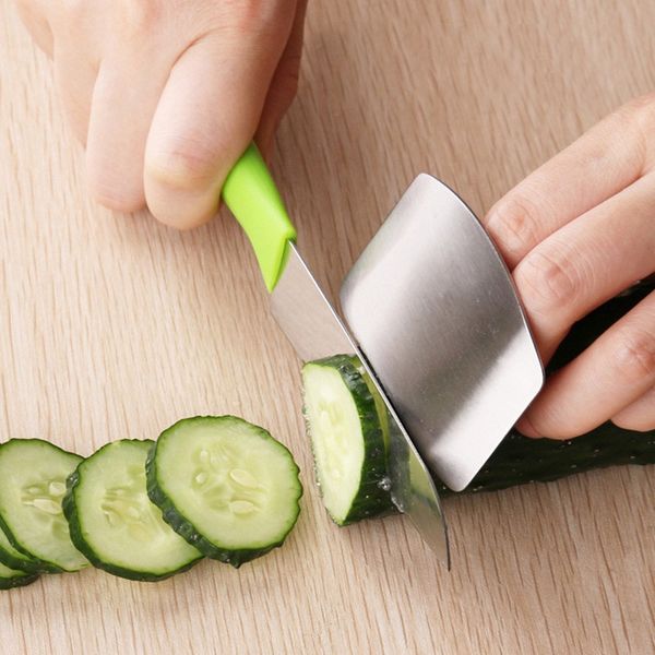 finger guard protect finger hand not to hurt cut stainless steel hand protector knife cutting finger protection tools fa2622
finger guard protect finger hand not to hurt cut stainless steel hand protector knife cutting finger protection tools fa2622