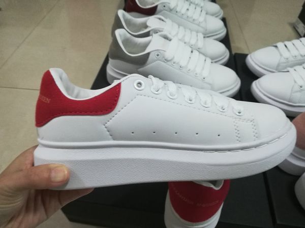 Alexander new luxury women over ized mcqueen ultra leather neaker over ized neaker rai ed white leather platform ca ual hoe
Alexander new luxury women over ized mcqueen ultra leather neaker over ized neaker rai ed white leather platform ca ual hoe