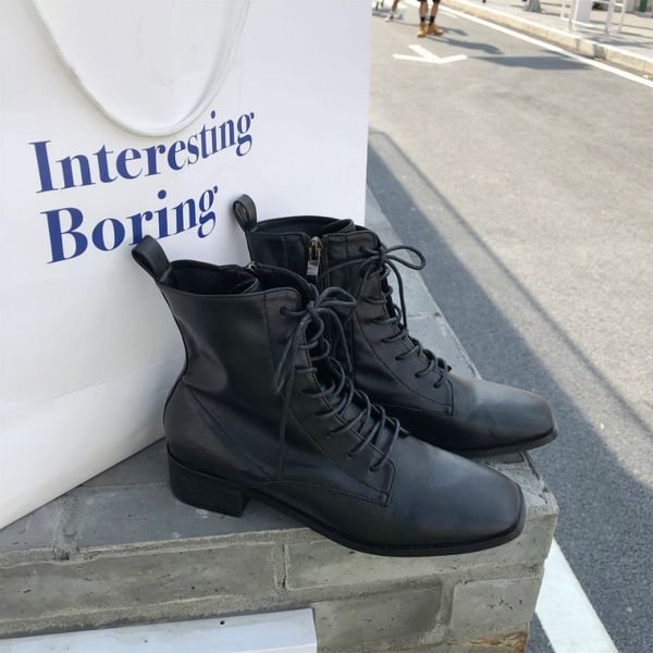 monmoira vintage square toe lace up boots women british style ankle boots for women med heel winter shoes swe0854, Black
monmoira vintage square toe lace up boots women british style ankle boots for women med heel winter shoes swe0854, Black