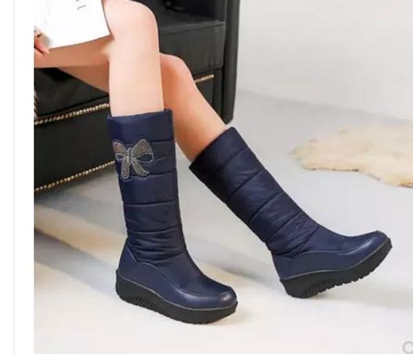 2018 women's boots in winter with new style slope heel thick bottom plus velvet thickening keep warm non-slip, Black
2018 women's boots in winter with new style slope heel thick bottom plus velvet thickening keep warm non-slip, Black