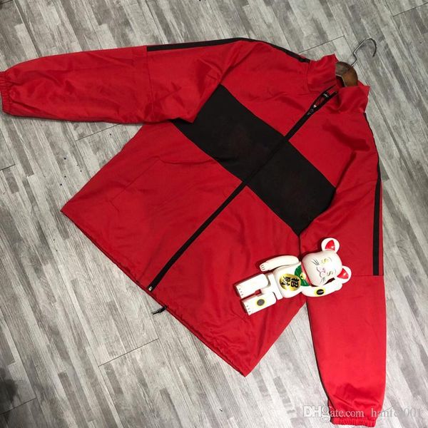 printing coat stitching windbreaker man women couple jackets fashion os style, Black;brown
printing coat stitching windbreaker man women couple jackets fashion os style, Black;brown