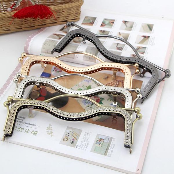 k559 20cm square handle purse frame handmade cloth art diy kiss lock bag coin purse hardware accessories, Black
k559 20cm square handle purse frame handmade cloth art diy kiss lock bag coin purse hardware accessories, Black